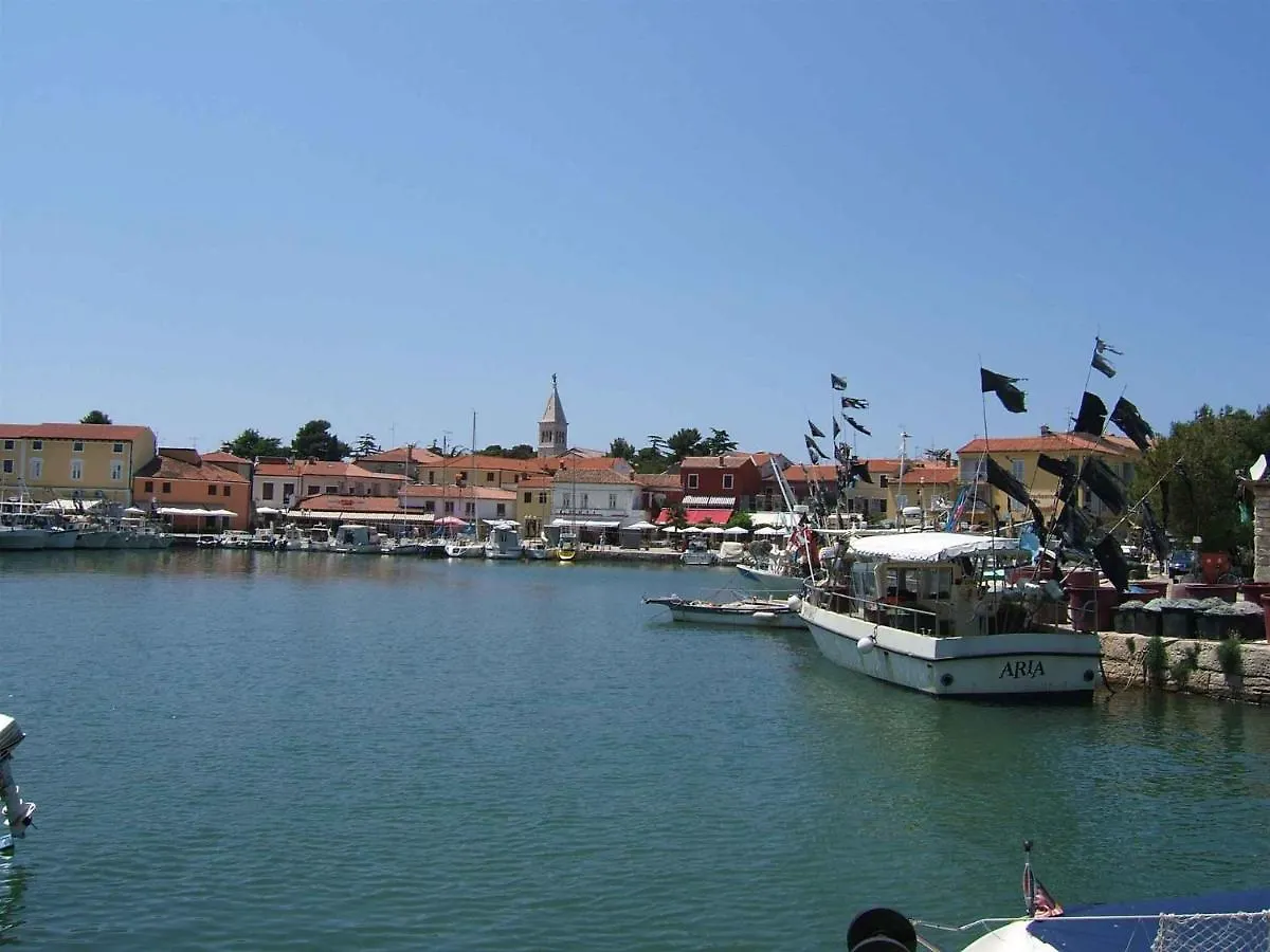 Apartment In Novigrad/Istrien 9390 Karpinjan